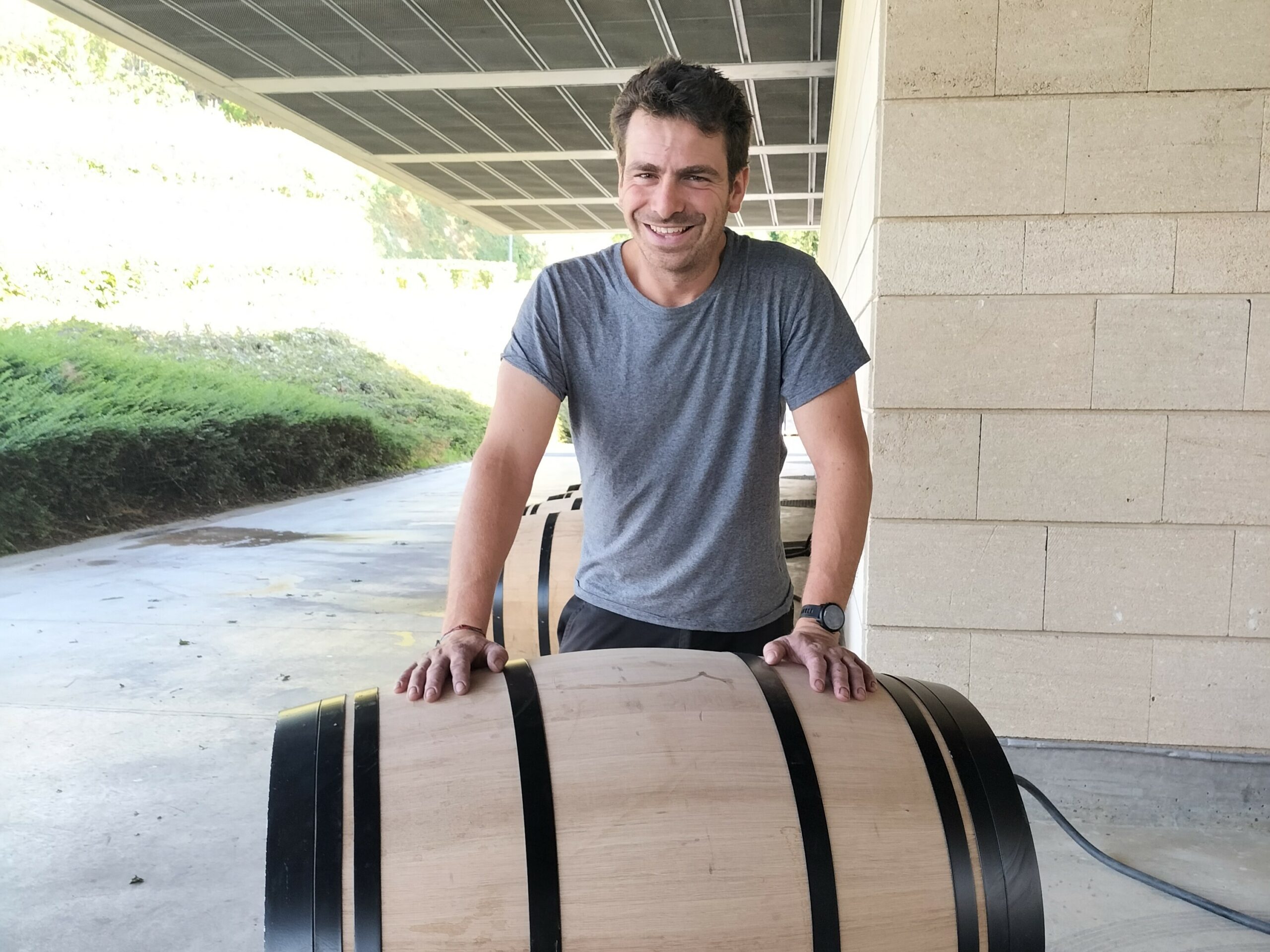 Wine tour Bordeaux - chateau tasting - Saint Emilion - Travel - Cognac - Sauternes - Saint-Julien Pauillac - Margaux - Private & group wine tour